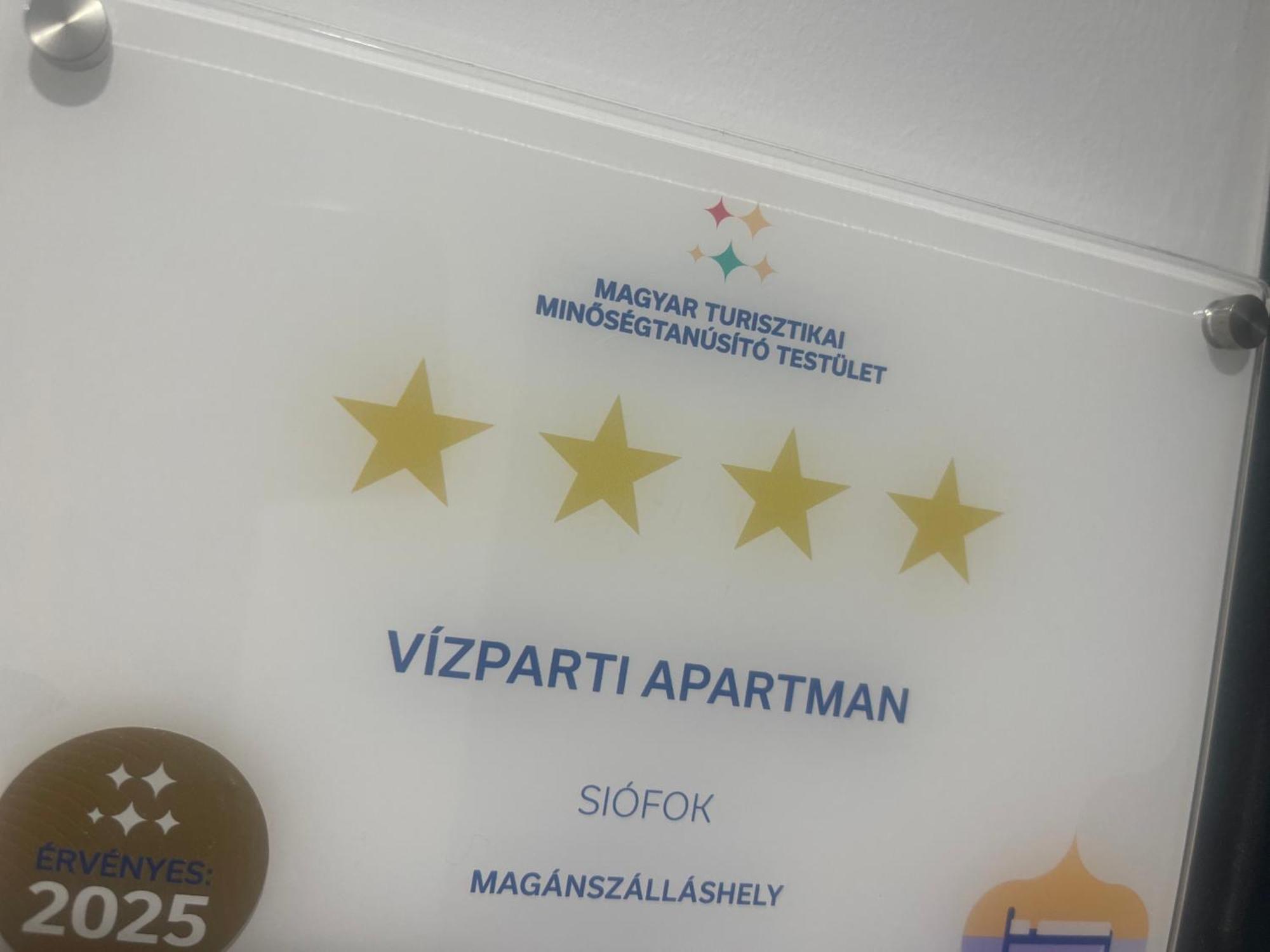 שיופוק Vizparti Apartman מראה חיצוני תמונה